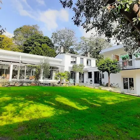 Superbe Maison D'architecte - Emplacement Ideal *